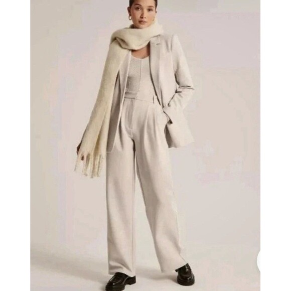 Abercrombie & Fitch Pants - Women's Abercrombie & Fitch Sloane Tan Tailored Wide Leg Pant 29/8